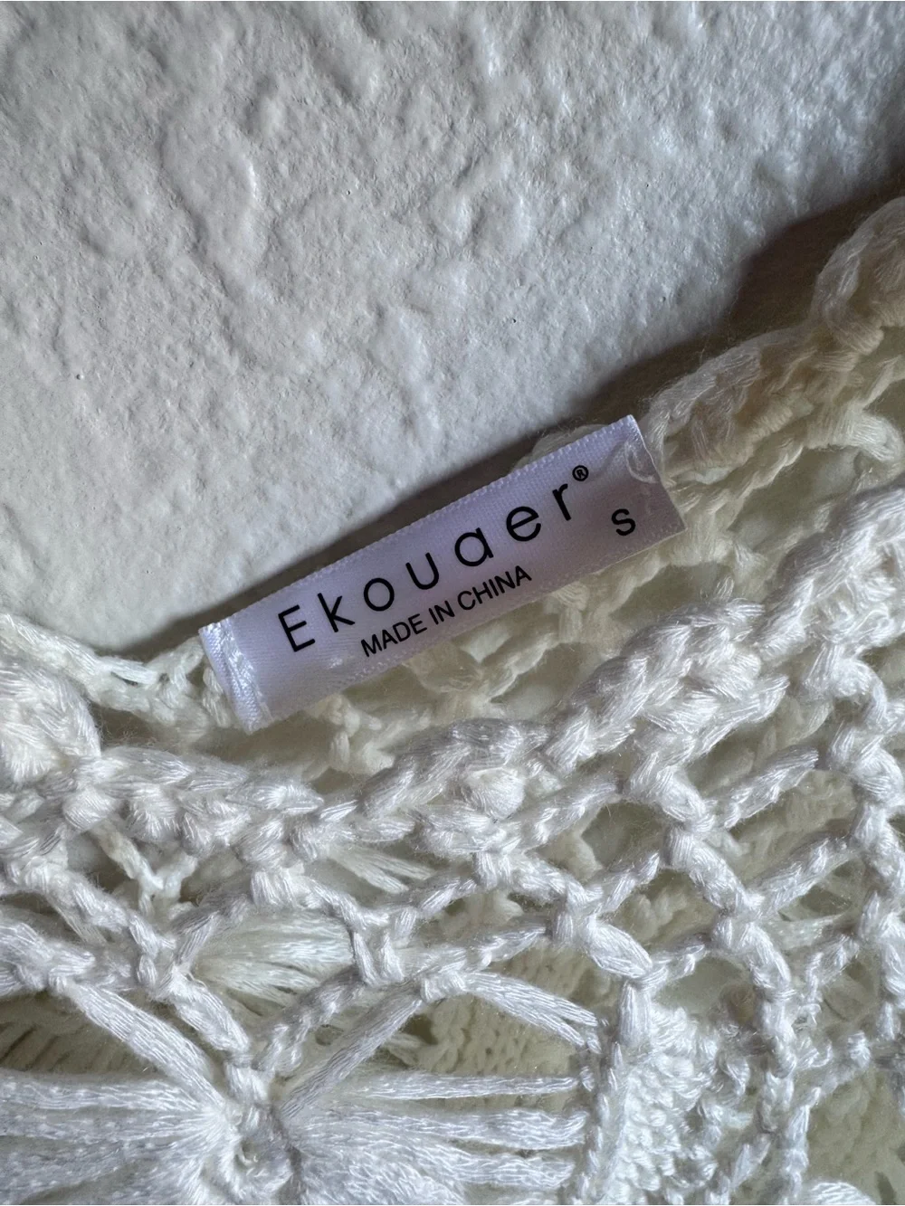 Ekouaer White Open-Weave Crochet Fringe V-Neck Bikini Cover Up Tank Top - Small